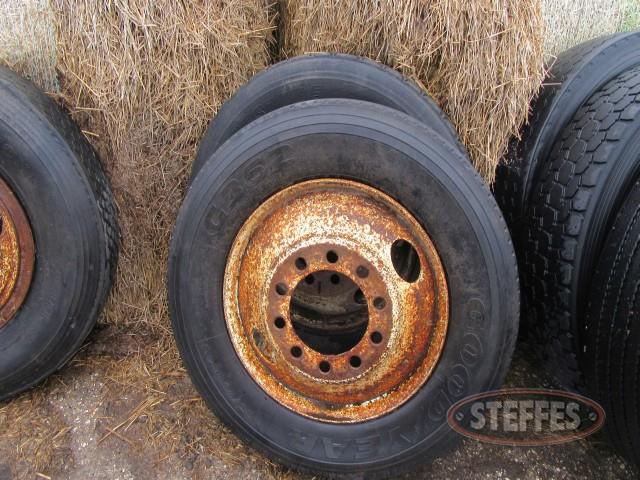 (2) 255-75R22.5 tires on rims,_0.jpg